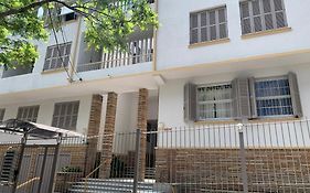 Apto aconchegante com 3 dormitorios bem localizado